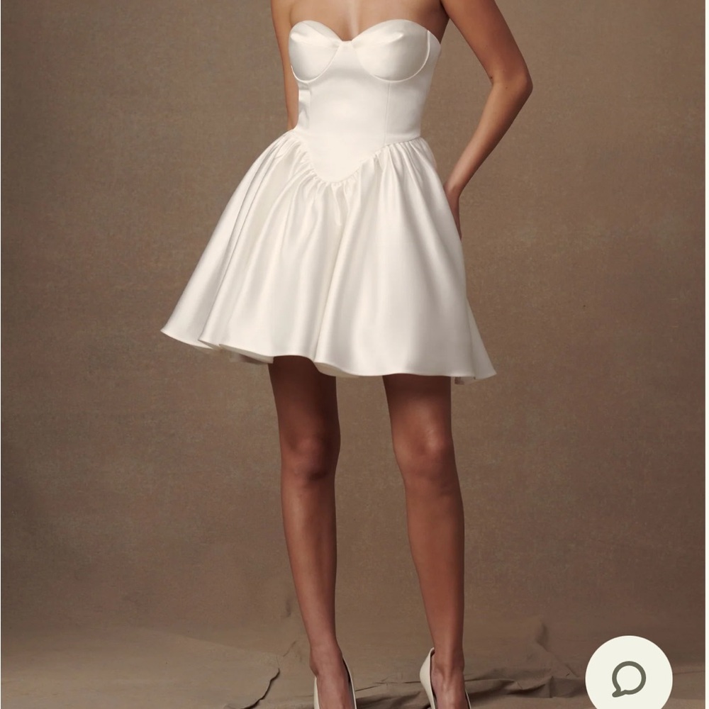 Meshki White Ruched Sweetheart Dress